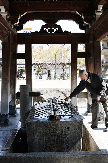 Осака, Храм Иссин-дзи (Osaka, Isshin-ji Temple)